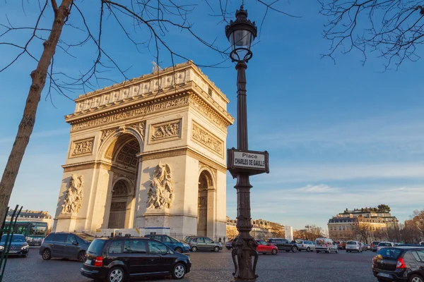 Paris. Triumfbågen. — Stockfoto