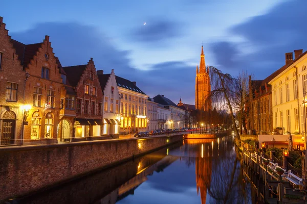 Bruges. Quay of the Dijver. — Stock Photo, Image