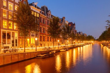 Amsterdam'ın Kanallar.