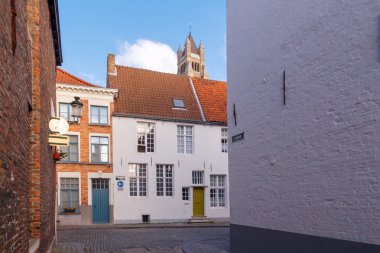Bruges. Eski sokak.