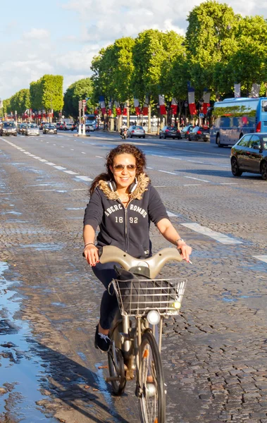 Paris. Champs - Elysees. — Stock Photo, Image