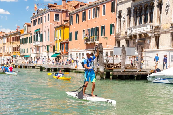 Italien. Venedig. Vogalonga-Regatta. — Stockfoto