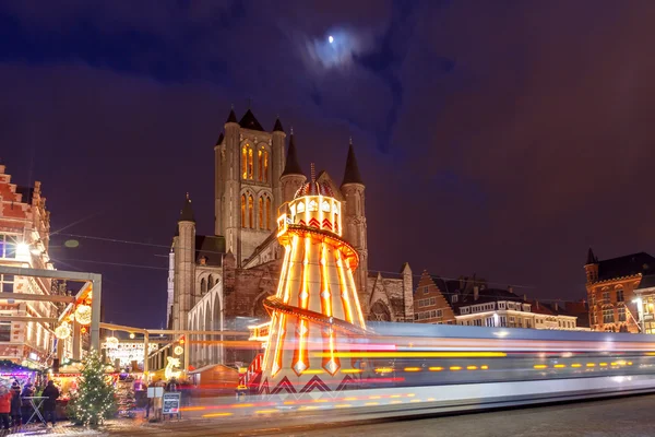 Gentile. Centro città a Natale . — Foto Stock