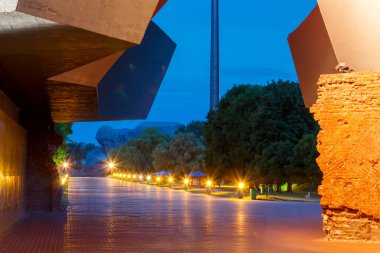 Brest Kalesi savunucuları için anıt.