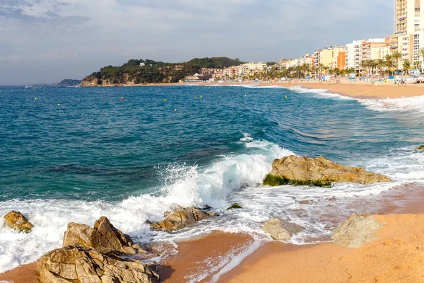 Пляж LLoret de Mar Costa Brava Испания . — стоковое фото