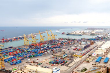 Barcelona. Kargo bağlantı noktası.