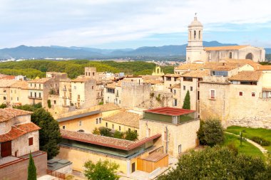 Girona. Kale duvarı.