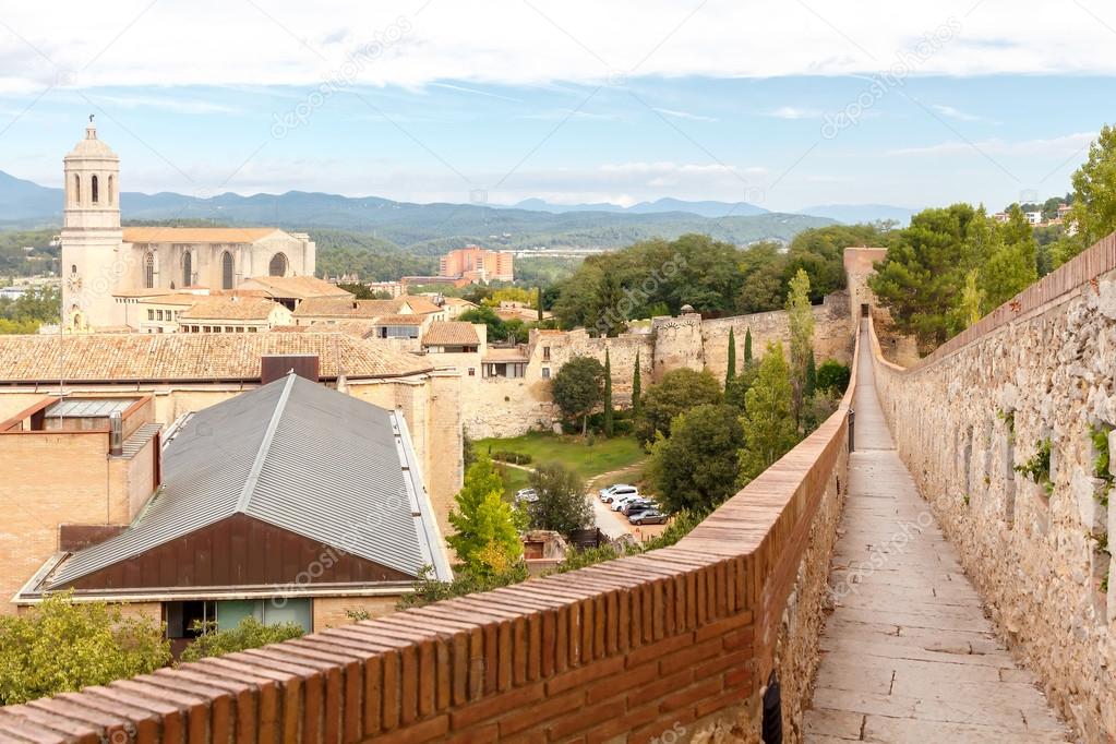 Girona. The fortress wall.