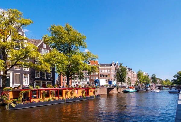 阿姆斯特丹的运河. — 图库照片