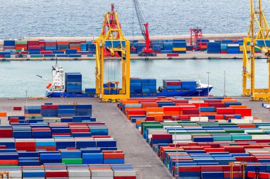 Barcelona. Kargo bağlantı noktası.