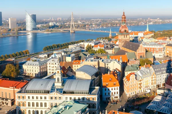 Vista di Riga e del fiume Daugava dall'alto . — Foto Stock