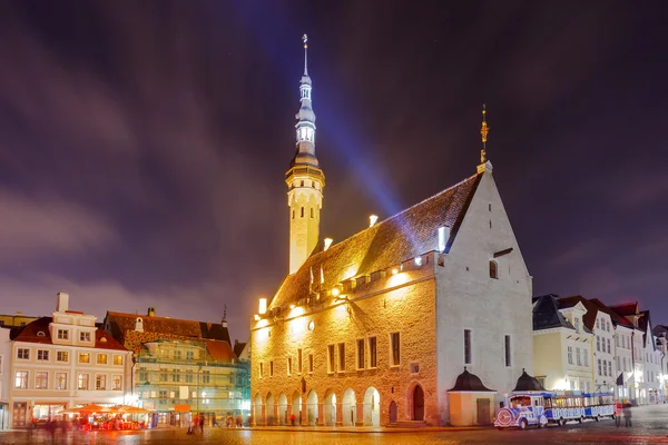 Tallinn. Praça da Câmara Municipal . — Fotografia de Stock