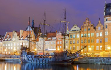 Gdansk. Setin geceleri.