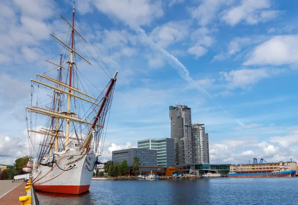 Gdynia. Liman.