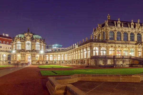 Dresden. Galeria Zwinger . — Fotografia de Stock