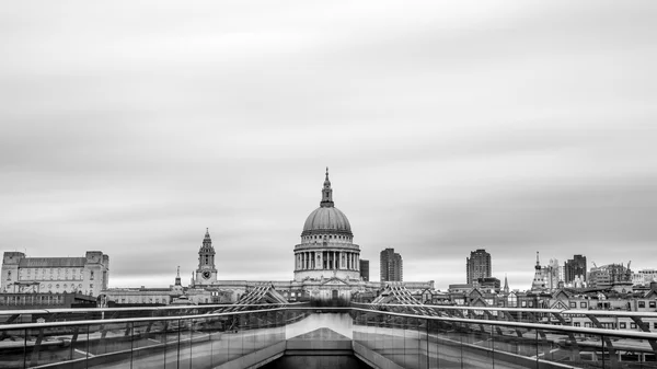 St Pauls Cathedral is the Anglican Cathedral in London — Stock Photo, Image