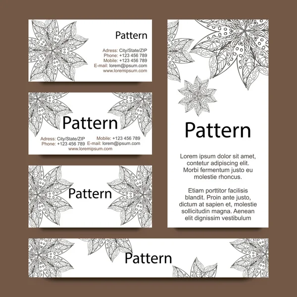 Visitekaartjes patroon met hand getrokken floral ornamenten — Stockvector