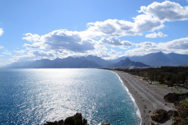 Öğleden sonra Akdeniz tarafından