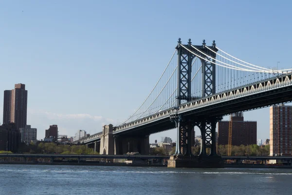 Pasando por el puente de Manhattan — Foto de Stock