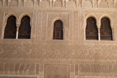 El Hamra İside