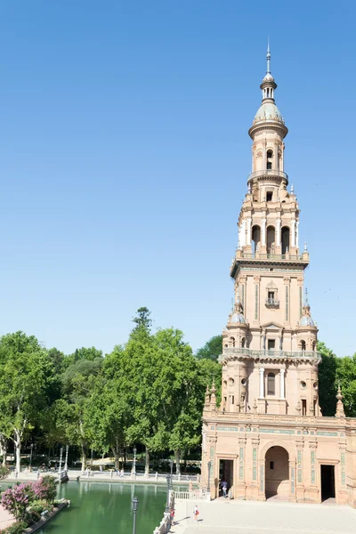 Tower at Spain Square i Sevilla – stockfoto