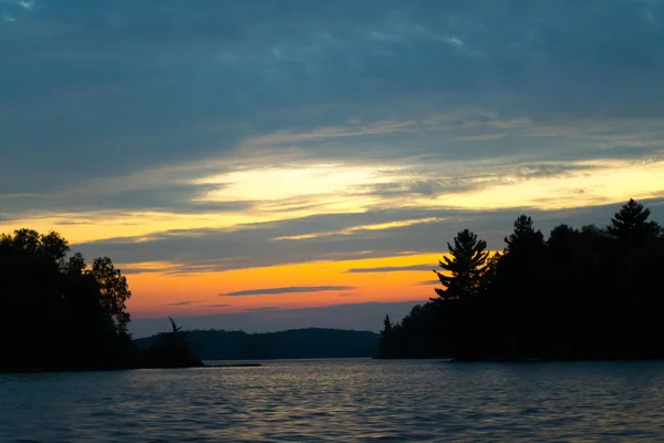 Couleurs de coucher de soleil en Ontario — Photo