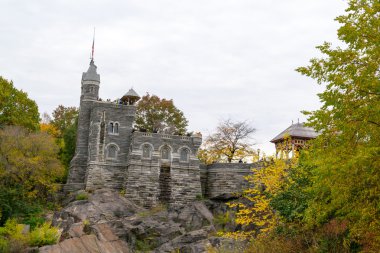 Belvedere kalesi kaya üzerine