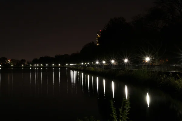 Reservoir at night — Stock Photo, Image