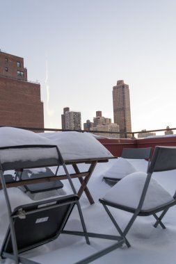 Kar üzerinde Servis Kahvaltı