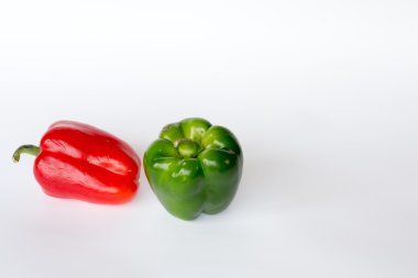 Kırmızı ve yeşil biber
