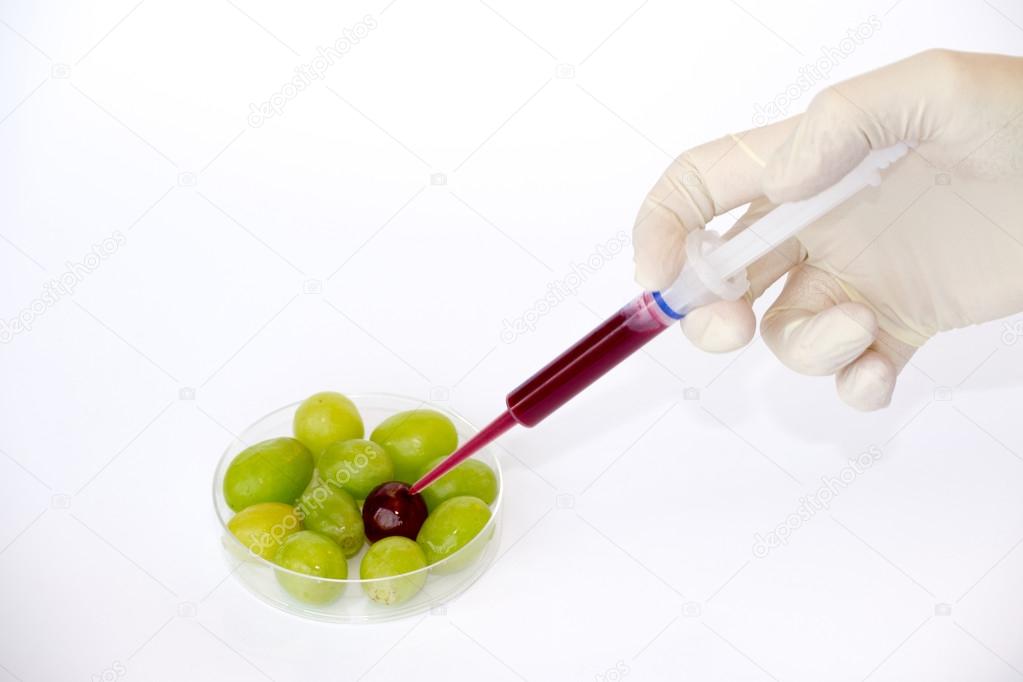Injecting red to the grape