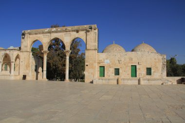 Temple Mount kare boyunca Colonnade