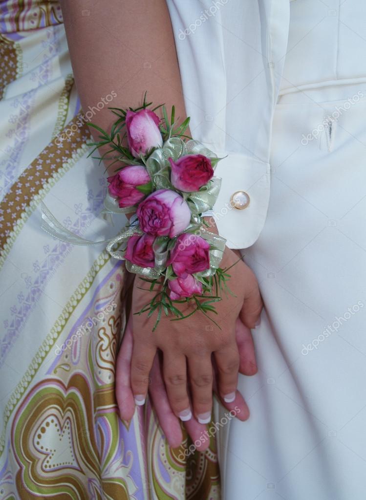 Corsage für mollige