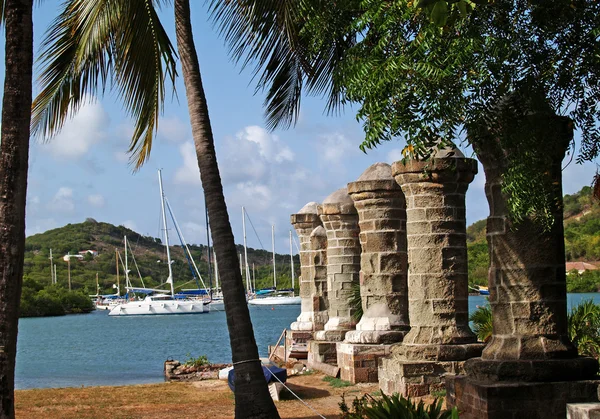 Régi vitorla loft pillére az angol Harbour belsejében Nelsons hajógyár Nemzeti Park, a Karib-tengeri kis-Antillák West Indies Antigua Barbuda. — Stock Fotó