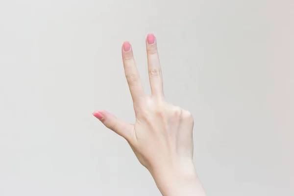 女人的手在白底上有三根手指头 — 图库照片