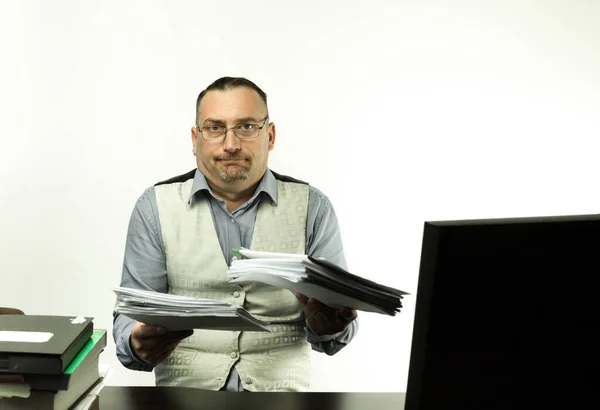 Pracownik Biurowy Jest Przytłoczony Pilną Pracą Dużo Pracy Biurowej — Zdjęcie stockowe