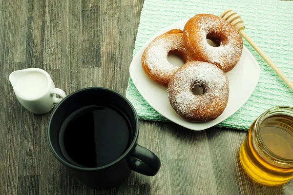 Donut Coffee Milk Breakfast Donuts Sugar White Plate Cup Hot — Stock Photo, Image