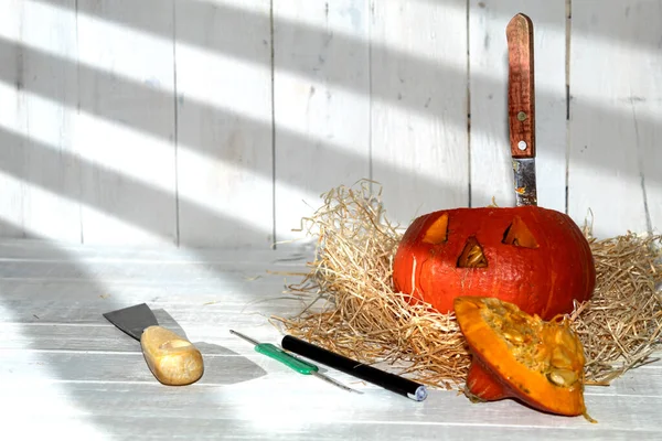 Processo Fazer Uma Lanterna Abóbora Fresca Para Halloween Feliz Dia — Fotografia de Stock