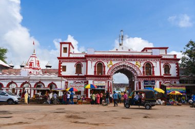Bastar, Chhattisgarh, Hindistan / 29 Eylül 2017: Jagdalpur 'daki Danteshwari Tapınağı, Bastar Bölgesi, Chhattisgarh, Hindistan