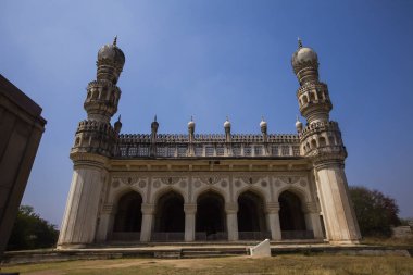 Hyderabad, Telangana, Hindistan - 8 Şubat 2008: Hayath Bakshi Begum Camii İbrahim Bagh. 