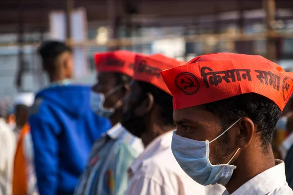 インド マハラシュトラ州ムンバイ2021年1月26日 マハラシュトラ州の農家は アザド マイダンで議会によって可決された3つの農場法に対する抗議に参加する — ストック写真
