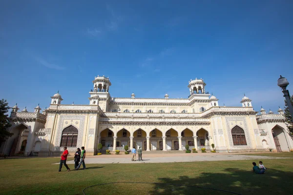 Hyderabad, Andhra Pradesh, Hindistan - 28 Aralık 2011: Chowmahalla Palace veya Chowmahallatuu, Hyderabad eyaletinin Nizams eyaletinin bir sarayı..