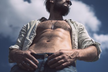 hipster adam sakal ve bıyık