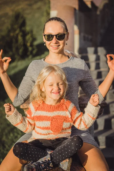 Young mother with cute daughter — Stock Photo, Image