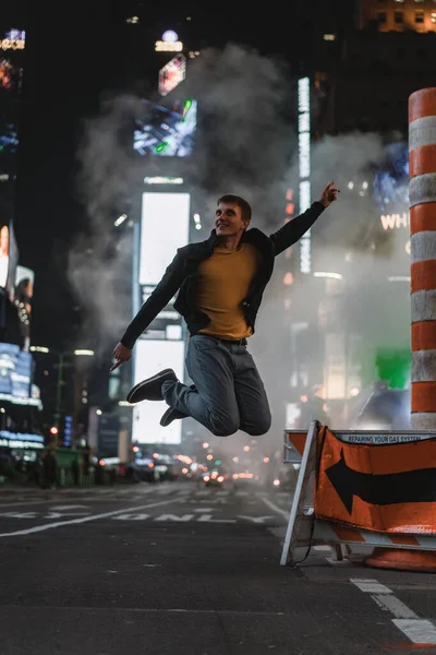 Young Man Time Square New York — Stok fotoğraf