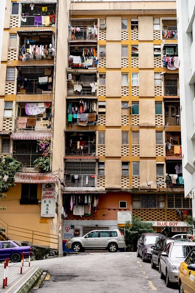 Kuala Lumpur Innenhof Eines Mehrstöckigen Gebäudes Balkone — Stockfoto