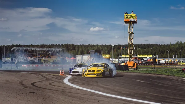 Zomer Drift Auto Een Slip Rook Drijvende Concurrentie Minsk — Stockfoto