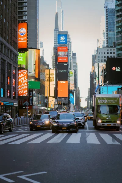 New York Manhattan Times Square Reclameborden — Stockfoto