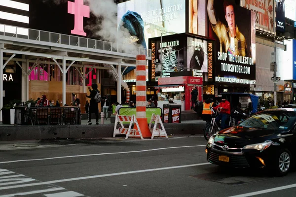 New York Manhattan Times Square Banners Publicitários — Fotografia de Stock