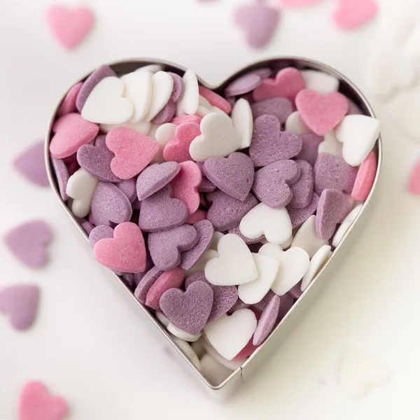 kalp şeklinde şeker tatlı